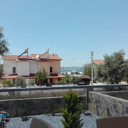 וילה Yakut Akbük
